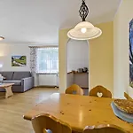 Bruennstein - Nr 5 Pool, Sauna Apartament